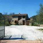 Azienda Agrituristica I Tre Casali 4* Маджоне