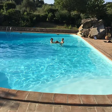 Azienda Agrituristica I Tre Casali מלון דירות מאג'ונה
