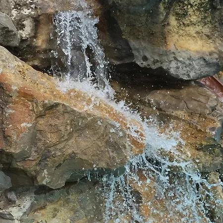 Azienda Agrituristica I Tre Casali 4* מאג'ונה
