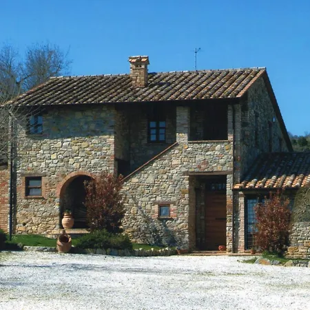 Azienda Agrituristica I Tre Casali 아파트호텔