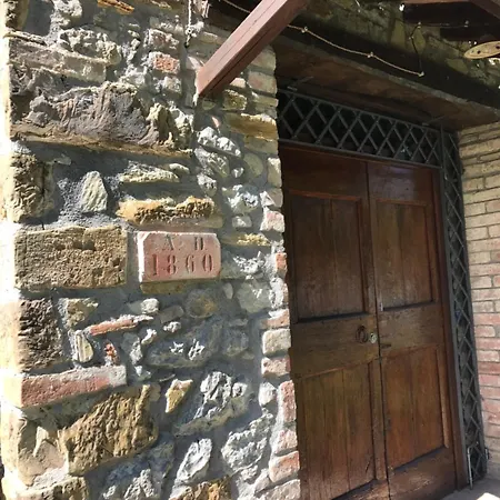 מלון דירות Azienda Agrituristica I Tre Casali מאג'ונה