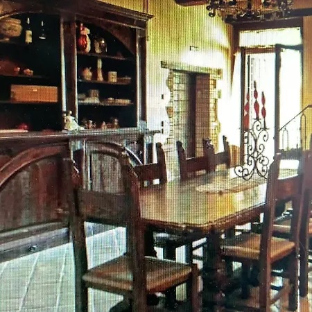 Azienda Agrituristica I Tre Casali 아파트호텔