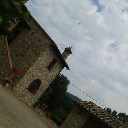 Azienda Agrituristica I Tre Casali מאג'ונה