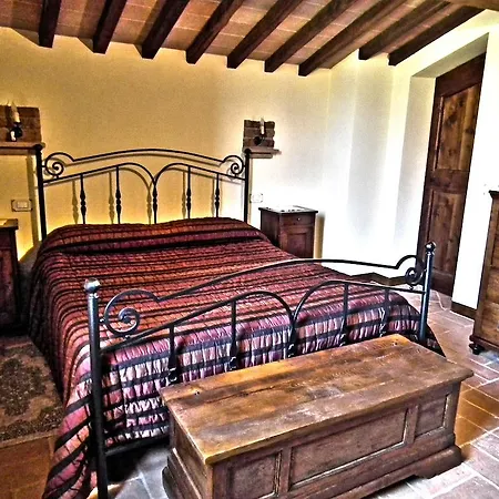 شقة فندقية Azienda Agrituristica I Tre Casali 4*