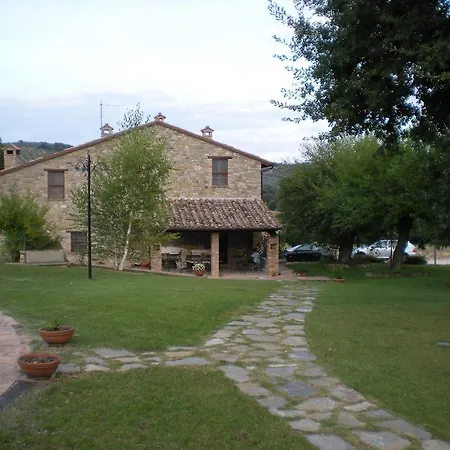 Apartahotel Azienda Agrituristica I Tre Casali Magione